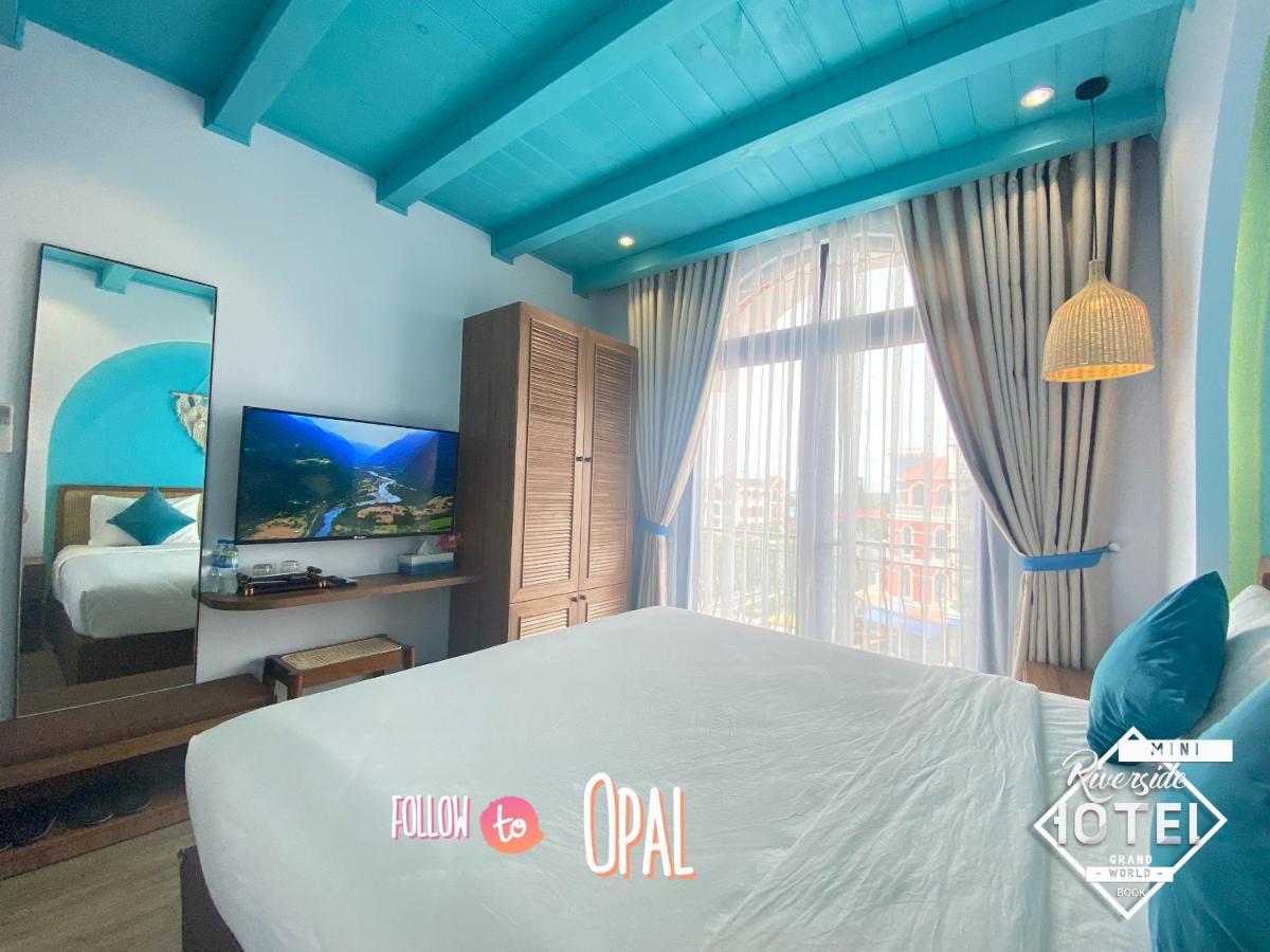 Riverside Mini Hotel Grand World Duong Dong Exterior foto