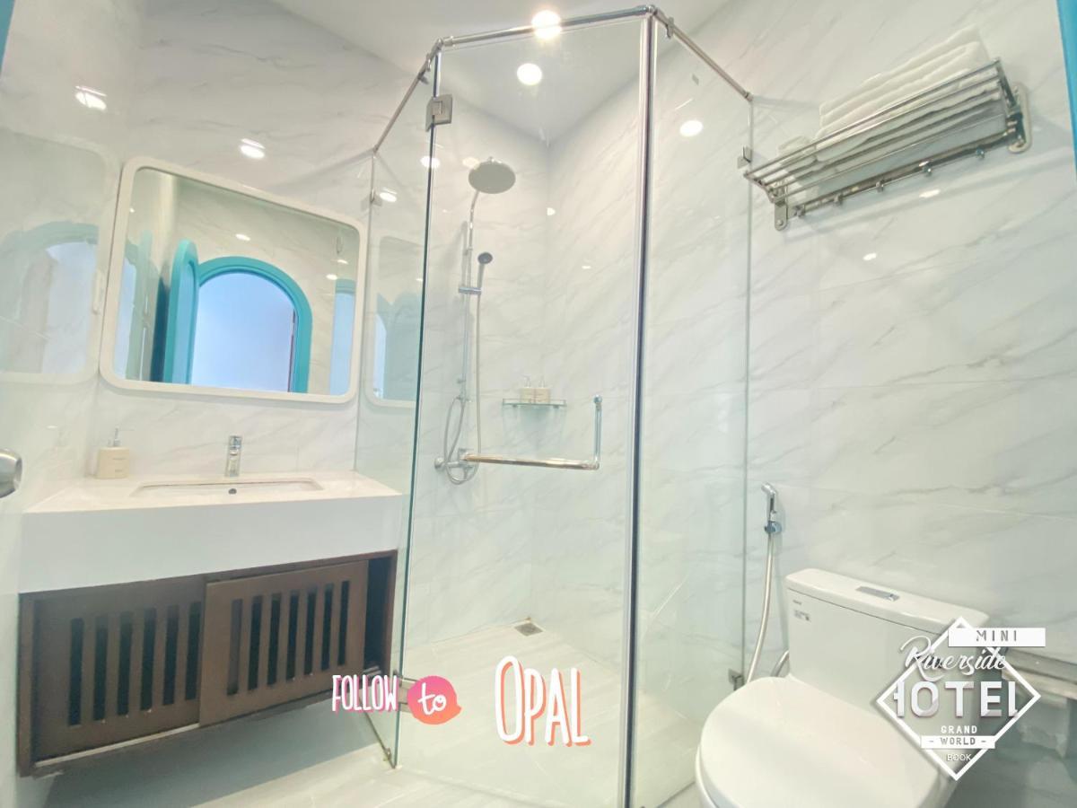 Riverside Mini Hotel Grand World Duong Dong Exterior foto