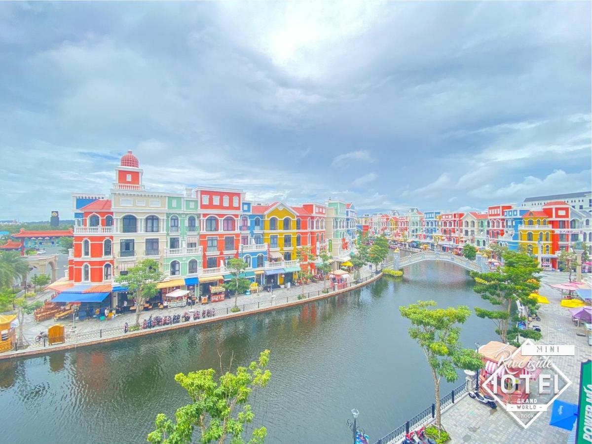 Riverside Mini Hotel Grand World Duong Dong Exterior foto
