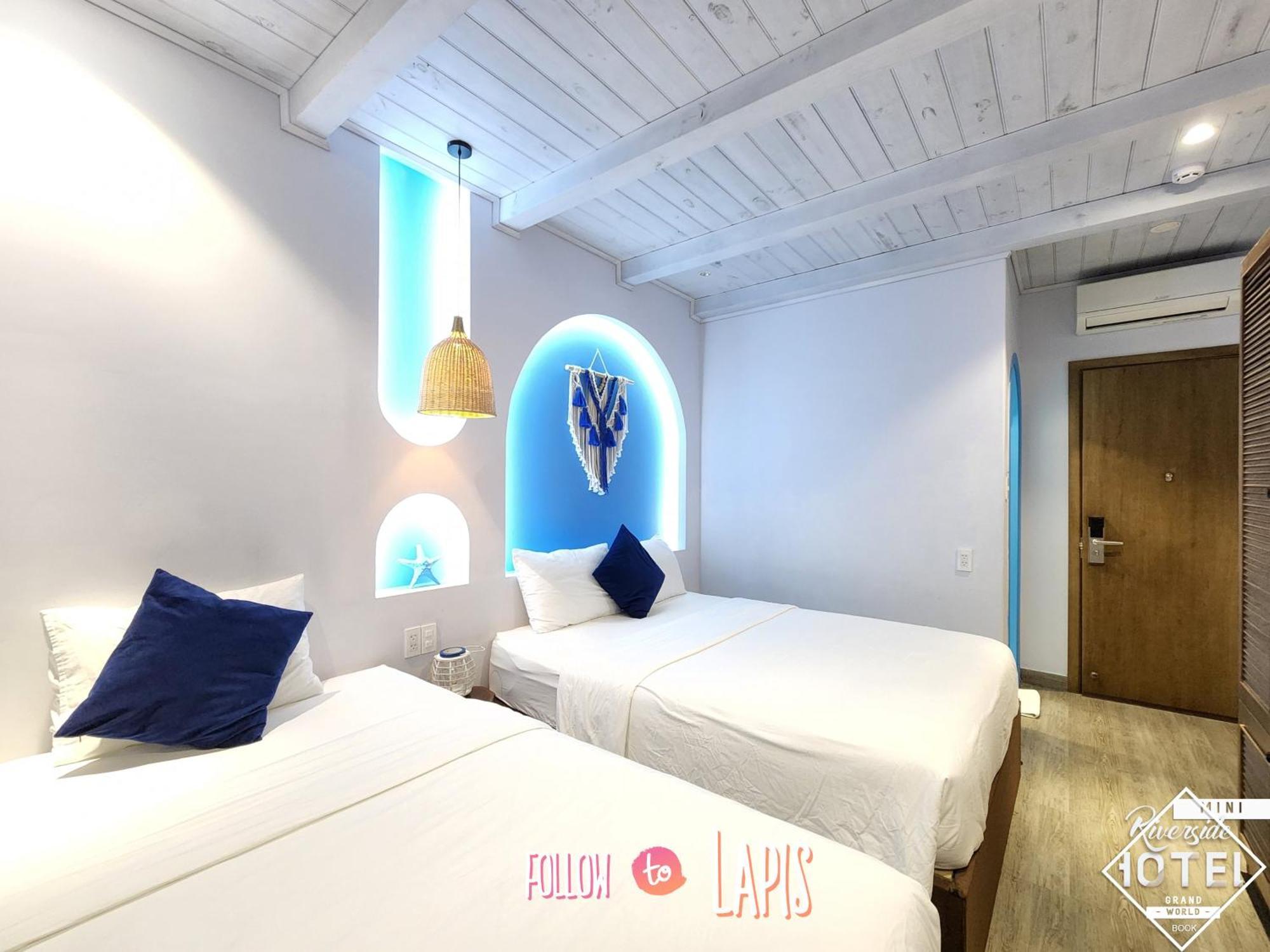 Riverside Mini Hotel Grand World Duong Dong Exterior foto