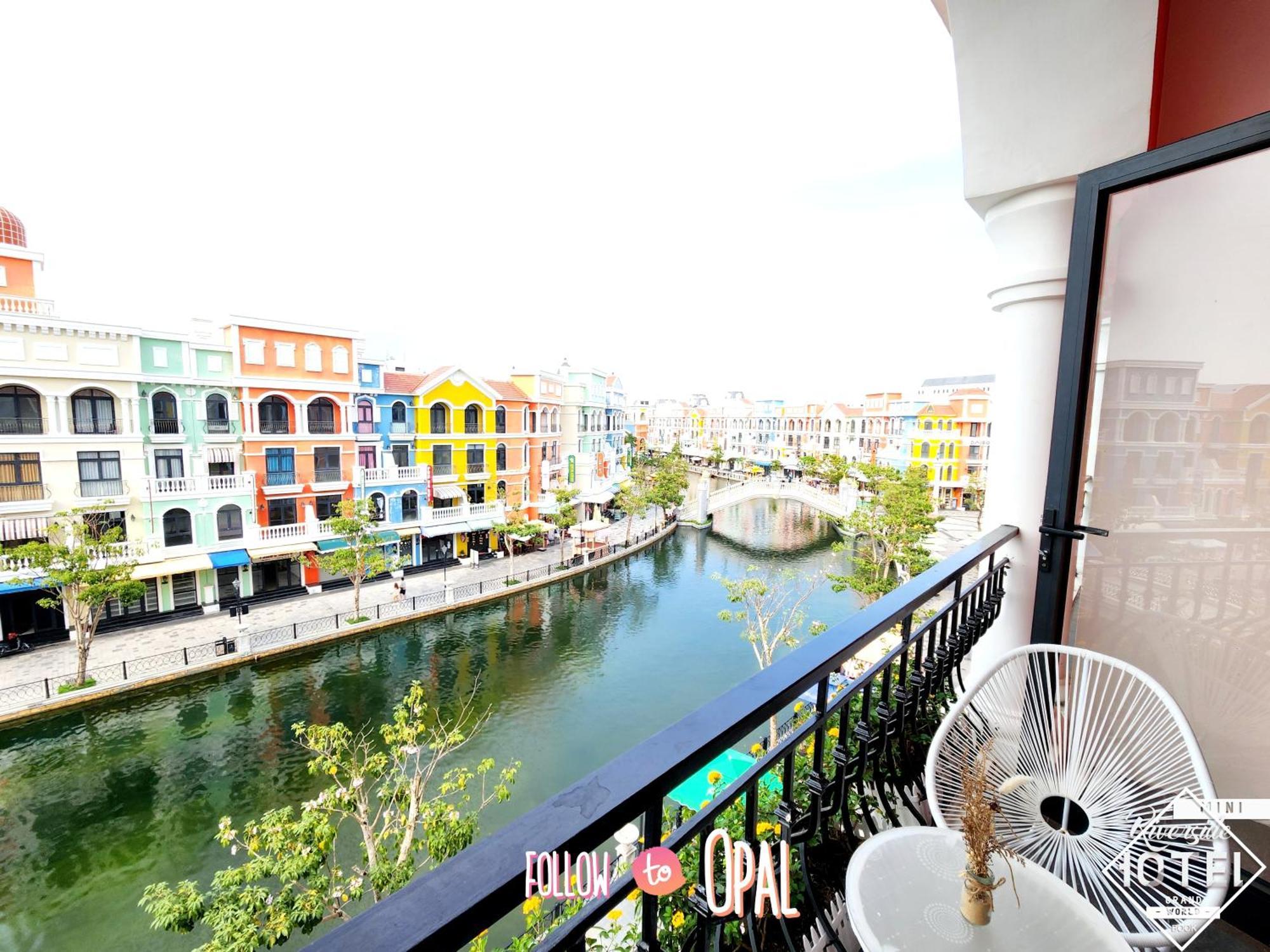 Riverside Mini Hotel Grand World Duong Dong Exterior foto
